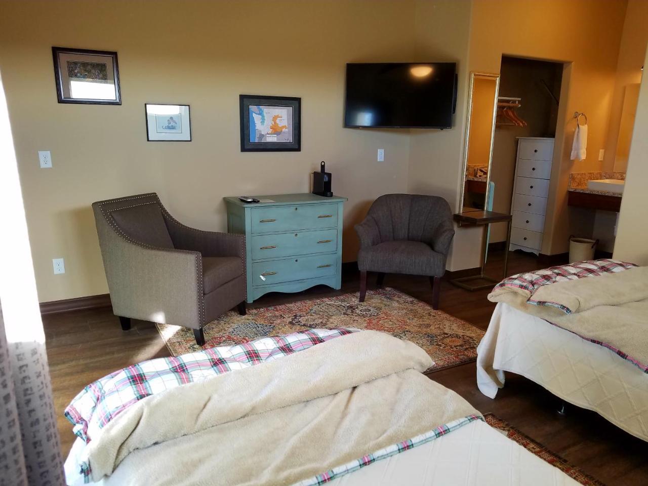 Zillah Lakes Inn Extérieur photo